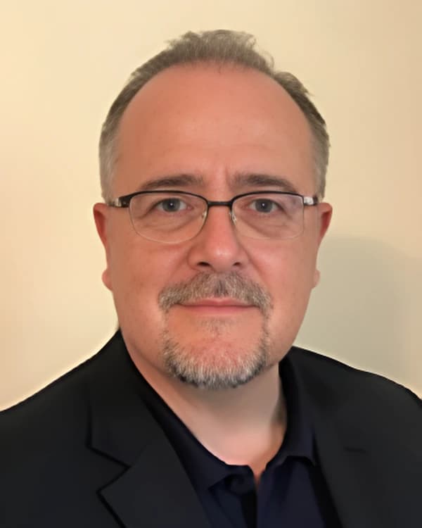 Hervé de La Sayette, Global CIO at Hoya Vision Care